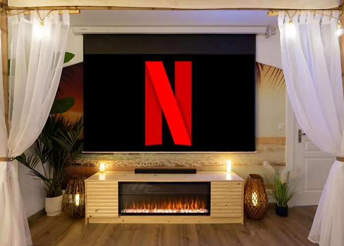 Lit Rond Tres Grand Et Confortable - Garage Possible Ou Parking Gratuit Rue - Gare 2 Min Et Ville 4 Min En Tram - Ciel Etoile - Netflix Videoprojecteur - Luxe Et Evasion