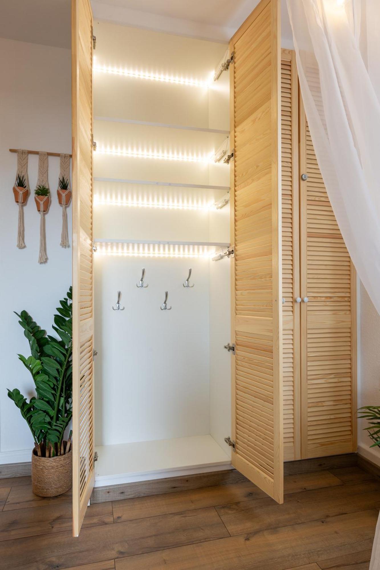 Lit Rond Tres Grand Et Confortable - Garage Possible Ou Parking Gratuit Rue - Gare 2 Min Et 4 Min En Tram - Ciel Etoile - Netflix Videoprojecteur - Luxe Et Evasion Apartamento Estrasburgo