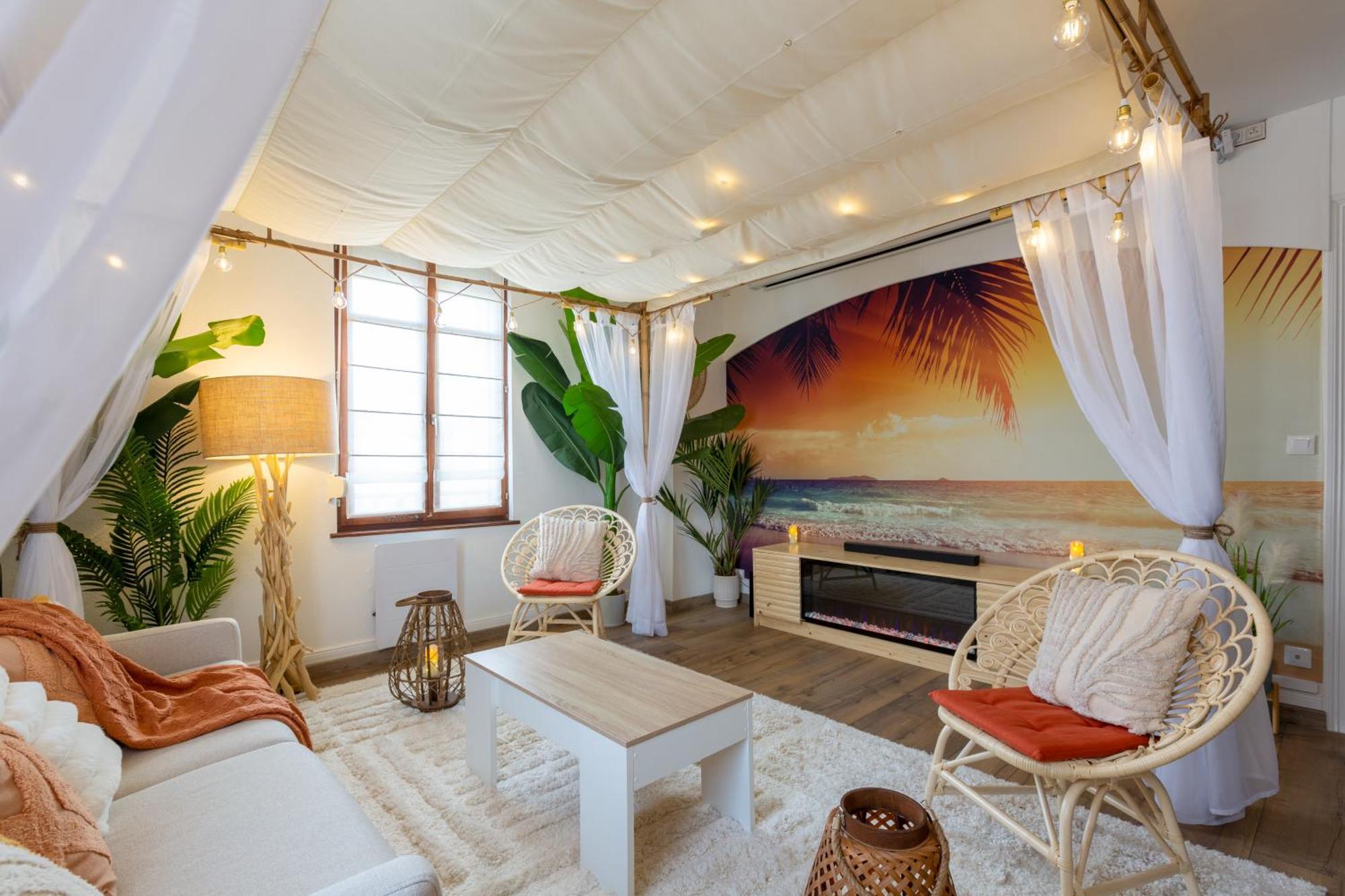 Apartamento Lit Rond Tres Grand Et Confortable - Garage Possible Ou Parking Gratuit Rue - Gare 2 Min Et 4 Min En Tram - Ciel Etoile - Netflix Videoprojecteur - Luxe Et Evasion *
